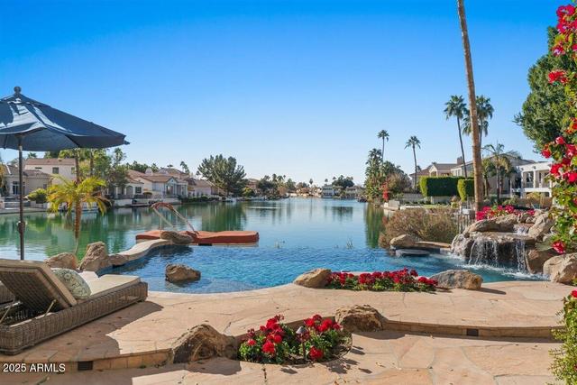 New Homes with Master Bedrooms on the 1st Floor in Val Vista Lakes: September 20th to September 26th