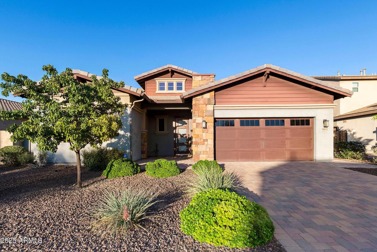 5811 S Wilson Way, Gilbert, AZ 85298