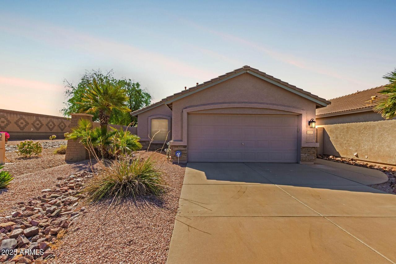 8739 E Natal Cir., Mesa, AZ 85209