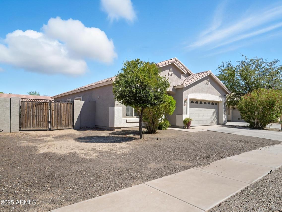 9336 W Raymond St., Tolleson, AZ 85353