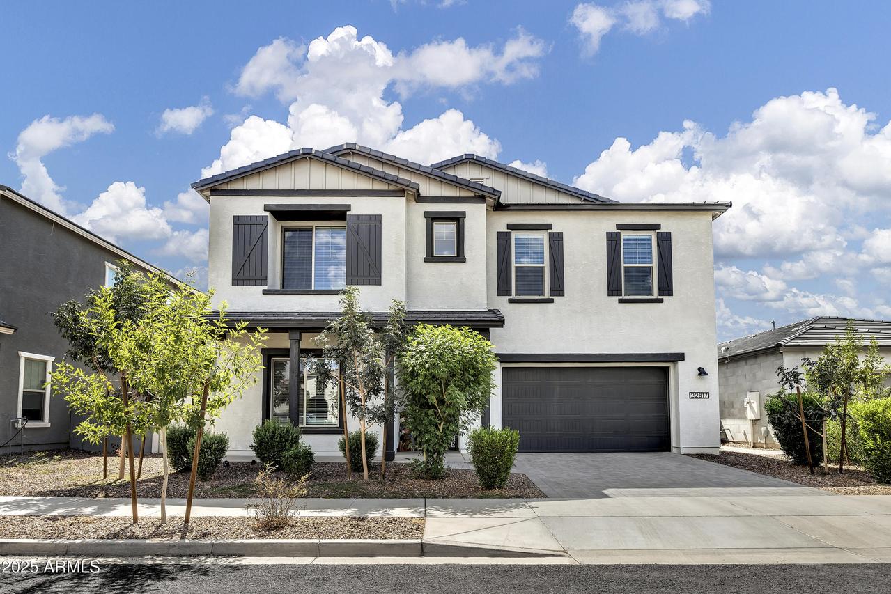 22617 E Roundup Way, Queen Creek, AZ 85142