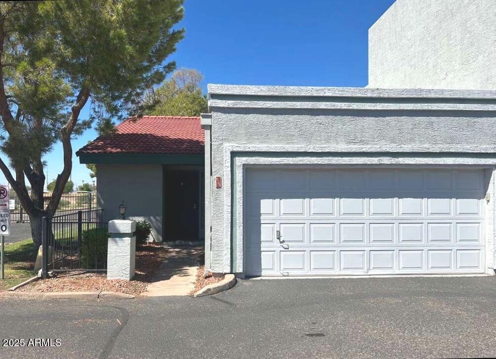 8702 N Shadow Ln., Peoria, AZ 85345