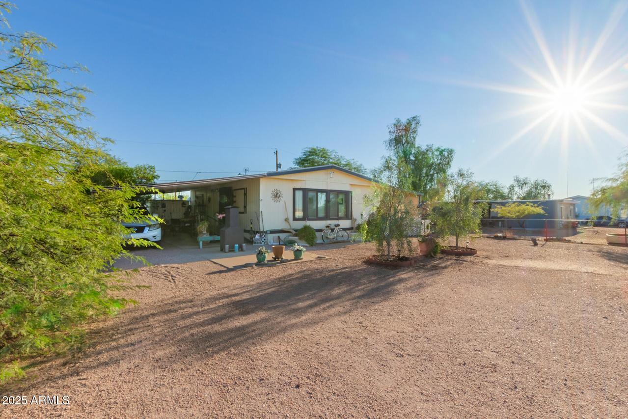 2655 W Mockingbird St., Apache Junction, AZ 85120
