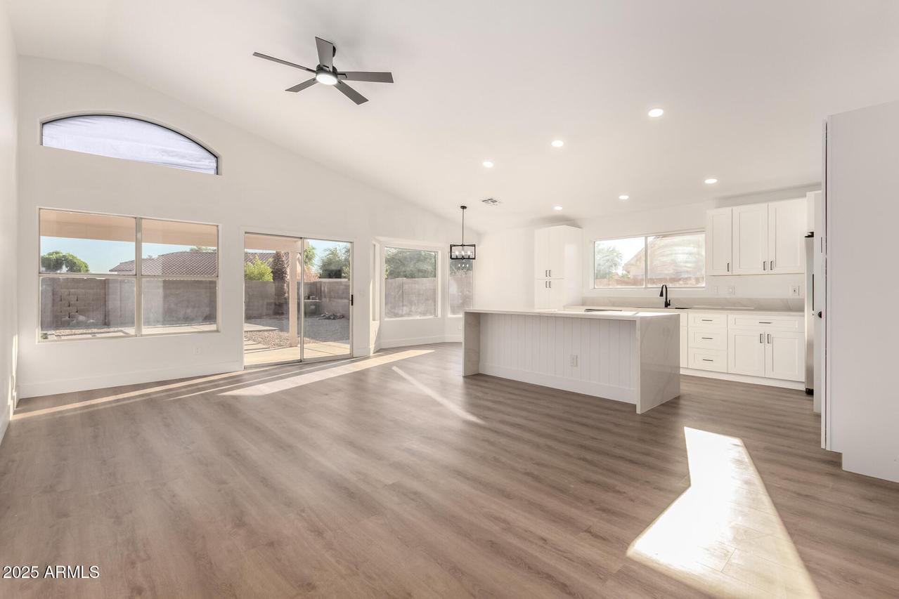 12429 W Roanoke Ave., Avondale, AZ 85392