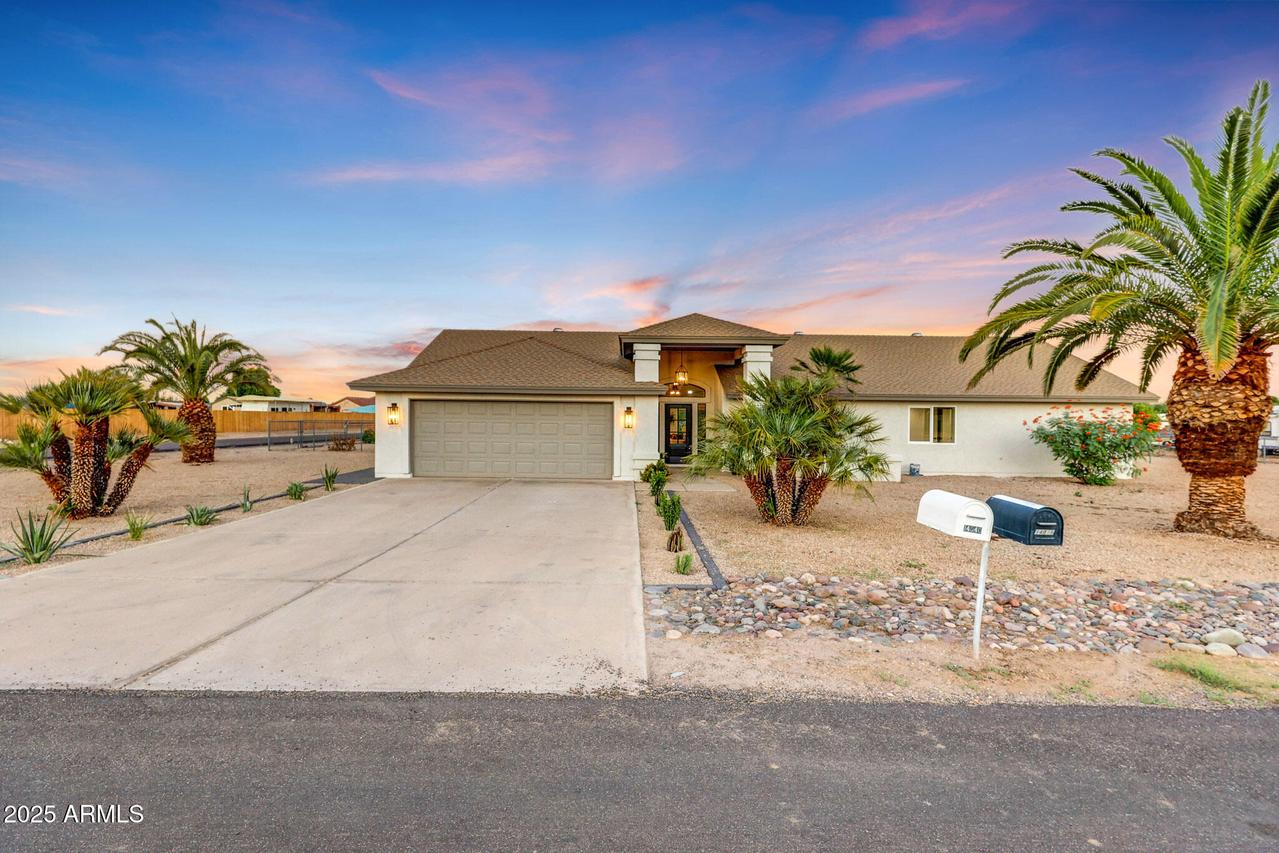 14039 N 181st Ave., Surprise, AZ 85388