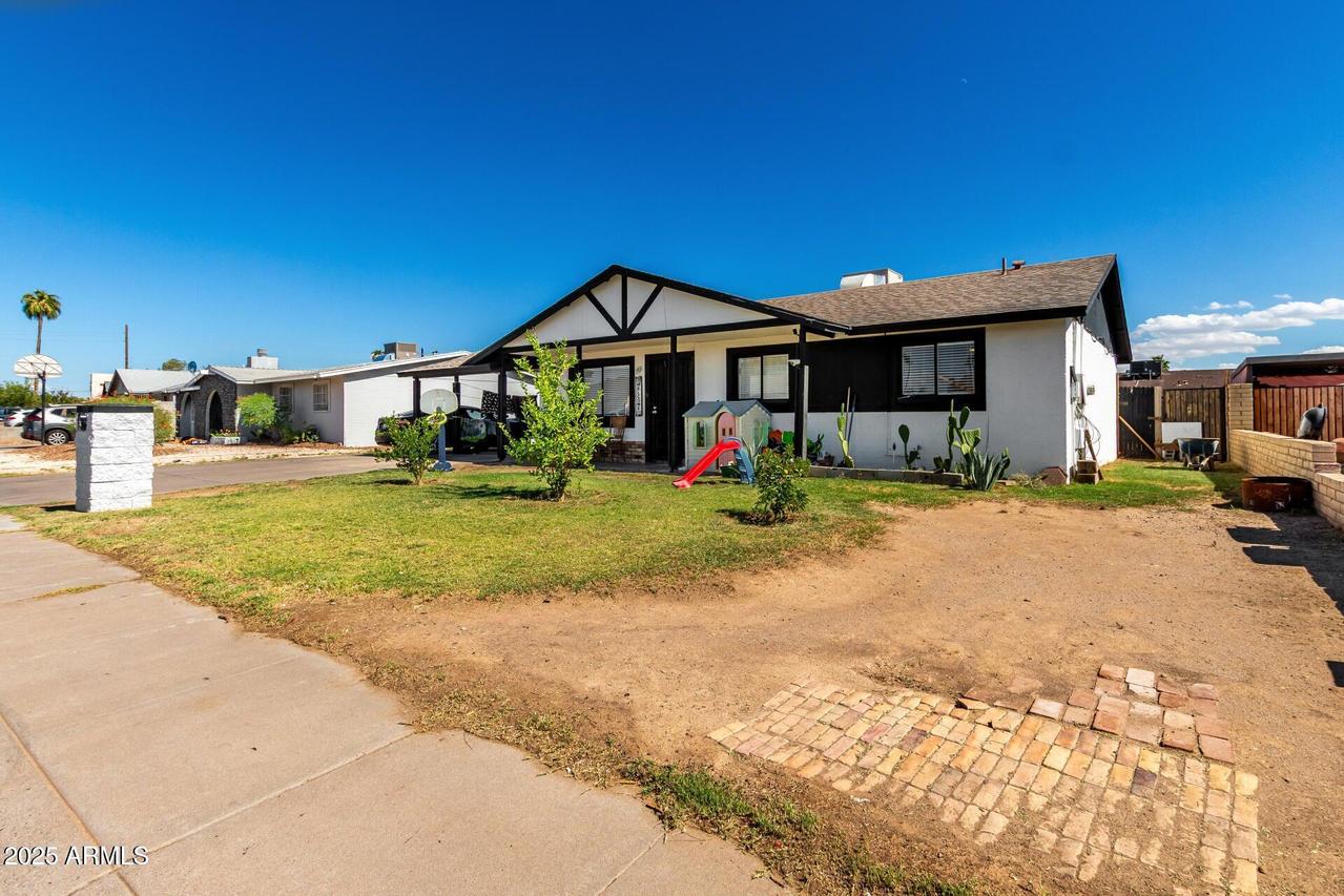 7139 W Wilshire Dr., Phoenix, AZ 85035