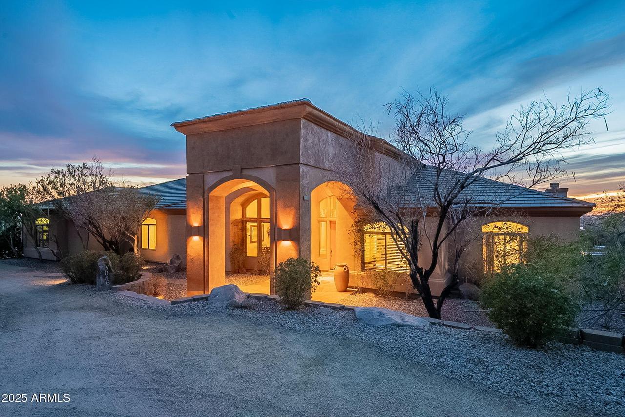 3086 N Herrala Way, Apache Junction, AZ 85119