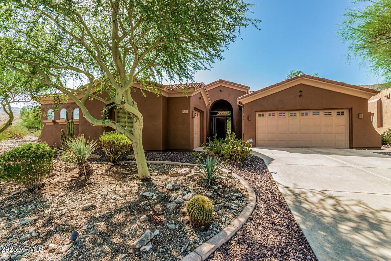 1619 W Moody Tr., Phoenix, AZ 85041
