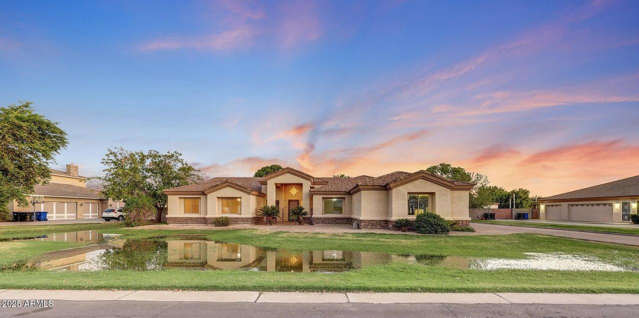 2223 E Virginia St., Mesa, AZ 85213