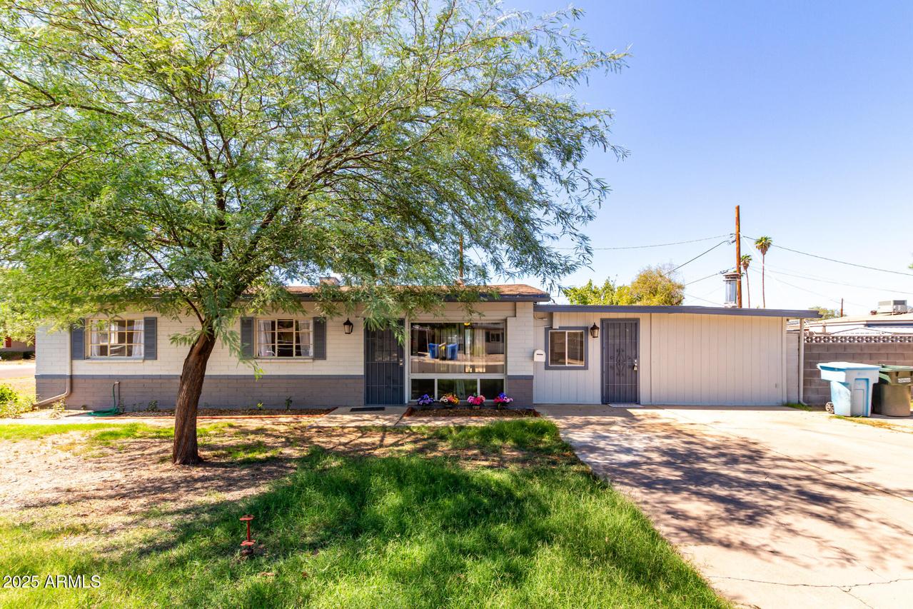 3824 N 8th Ave., Phoenix, AZ 85013