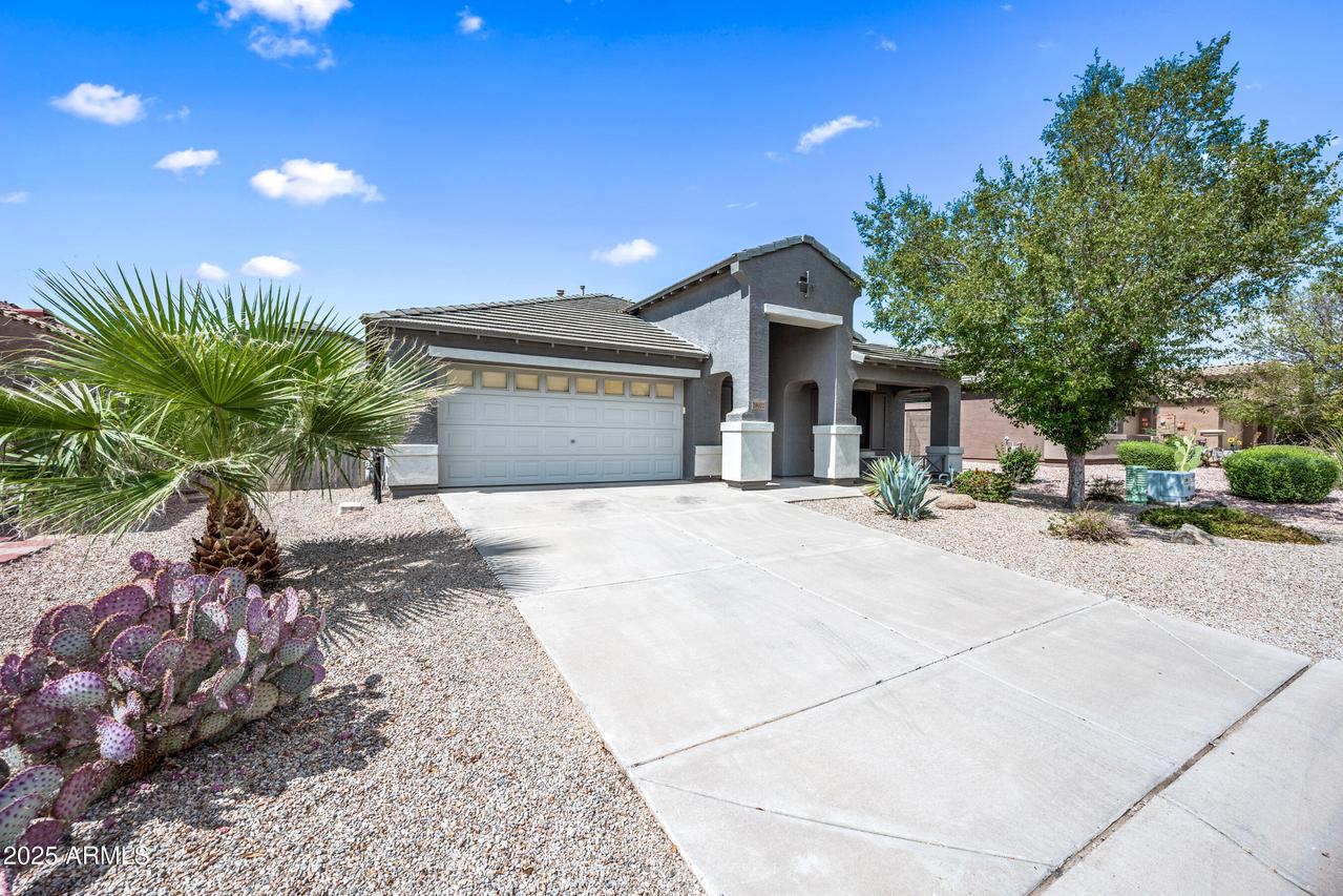 28002 N White Stone Way, San Tan Valley, AZ 85143