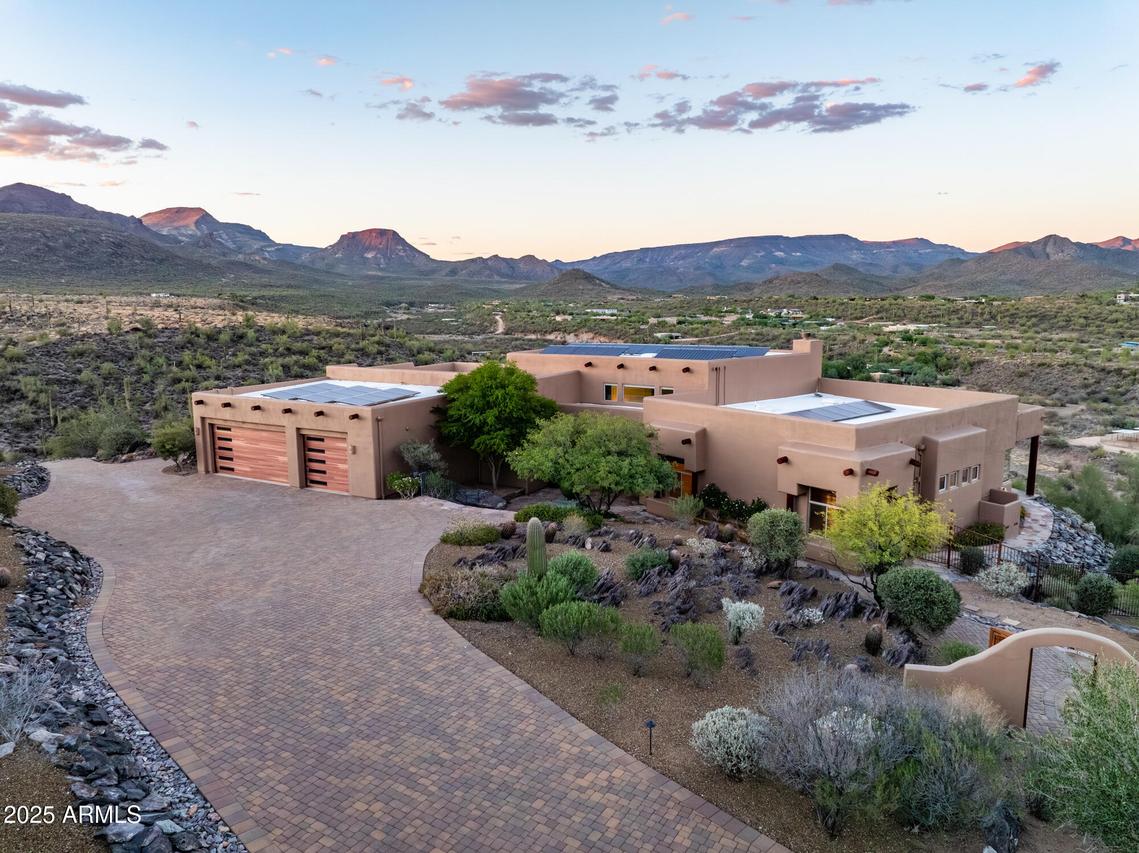 5040 E Rockaway Hills Dr., Cave Creek, AZ 85331
