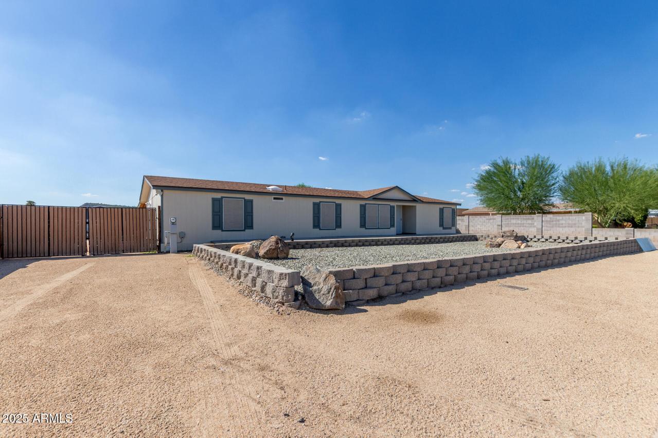 20612 N 36th Ave., Glendale, AZ 85308