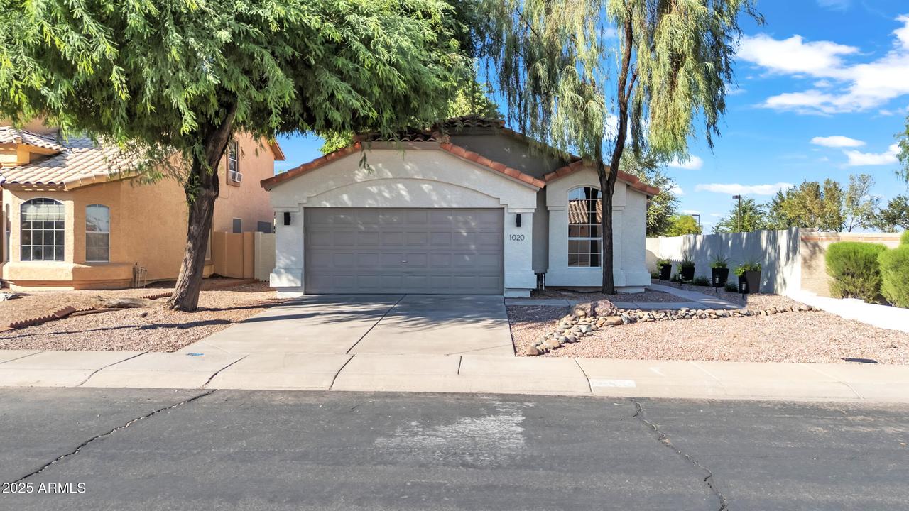 1020 W Myrna Ln., Tempe, AZ 85284