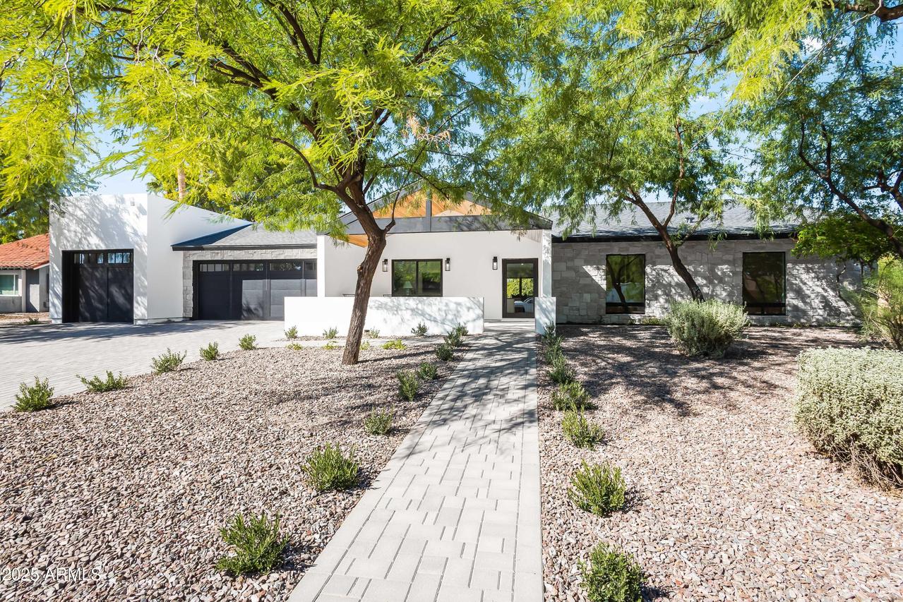 5930 E Charter Oak Rd., Scottsdale, AZ 85254