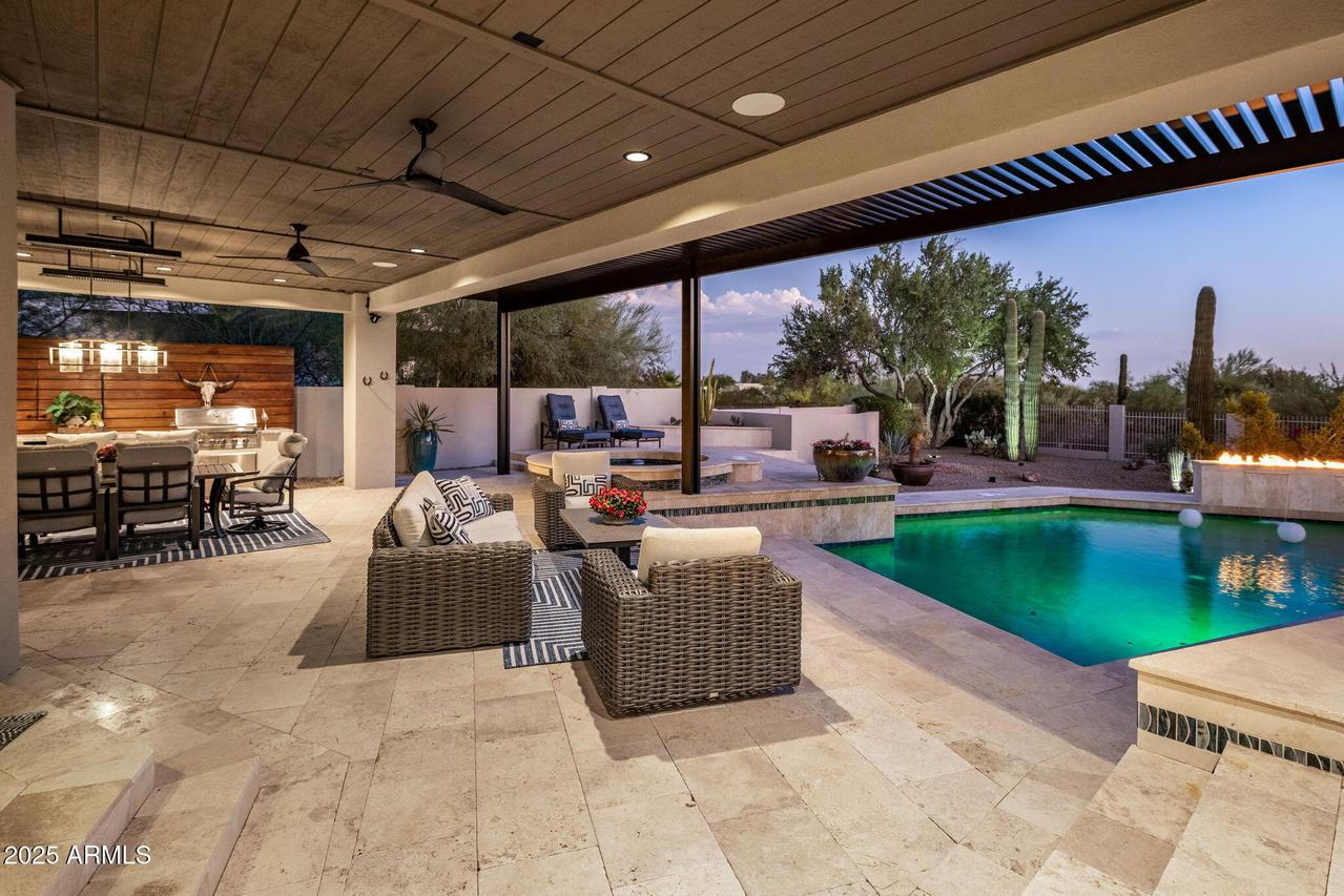 8265 E Via Del Sol Dr., Scottsdale, AZ 85255