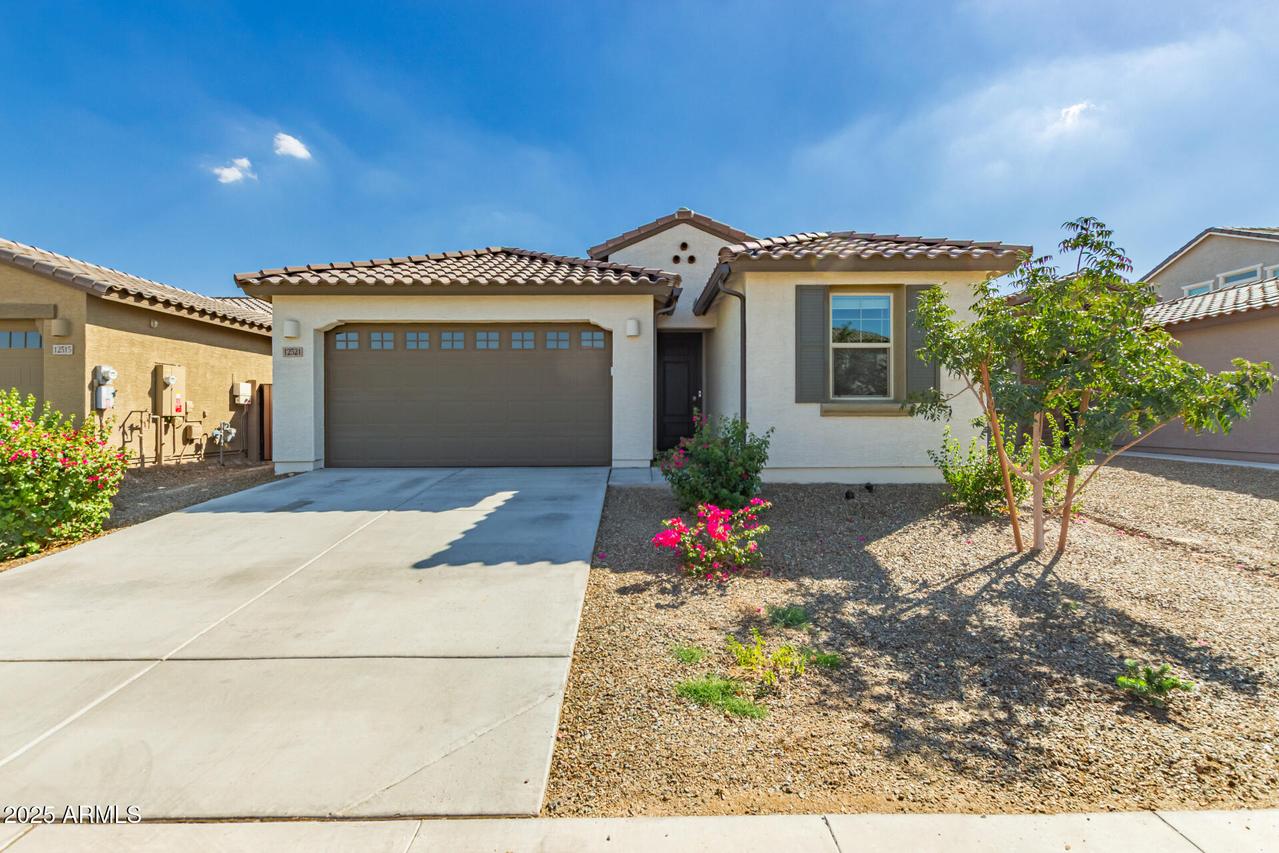 12521 W Morten Ave., Glendale, AZ 85307