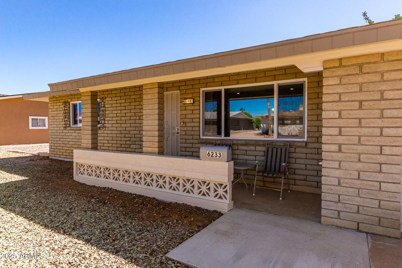 6233 E Dodge St., Mesa, AZ 85205