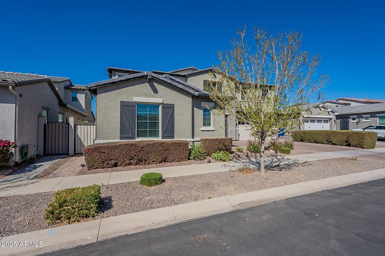 9960 E Strobe Ave., Mesa, AZ 85212