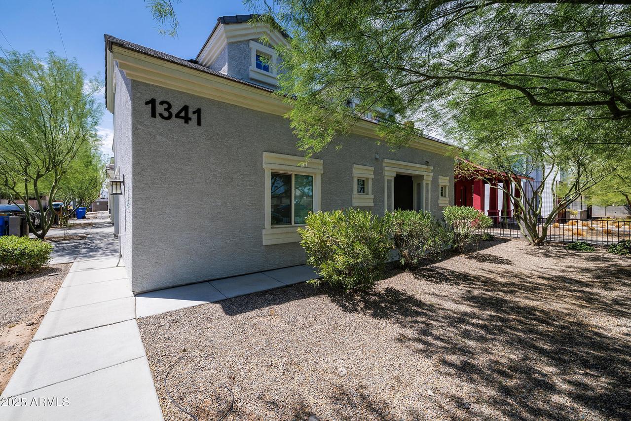 1341 E Polk St., Phoenix, AZ 85006