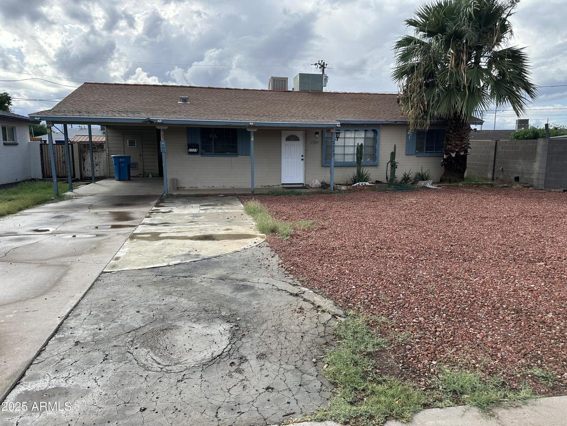 2327 W Avalon Dr., Phoenix, AZ 85015