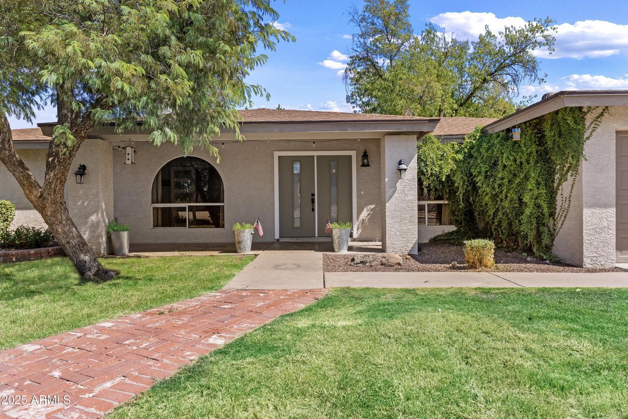 1745 N Ashbrook Cir., Mesa, AZ 85213