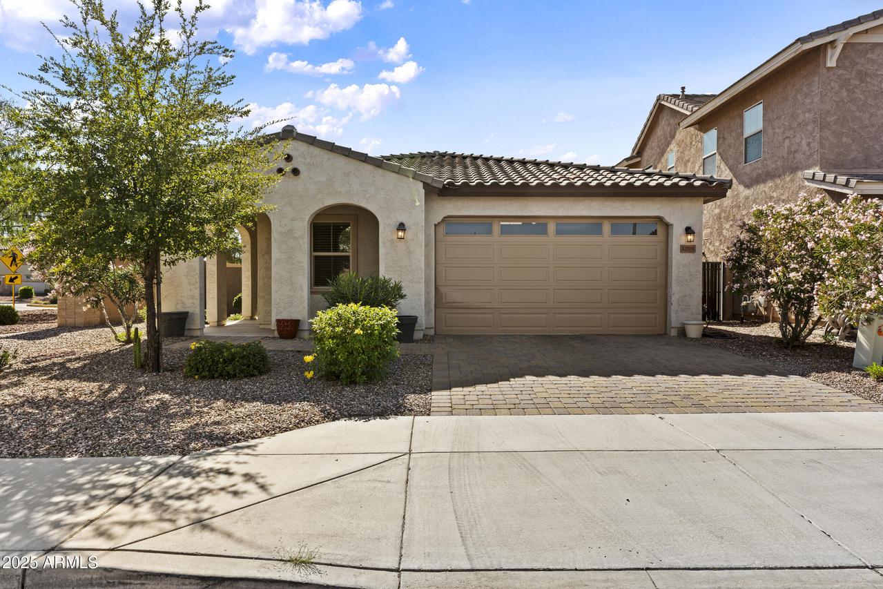 12109 W Desert Moon Way, Peoria, AZ 85383
