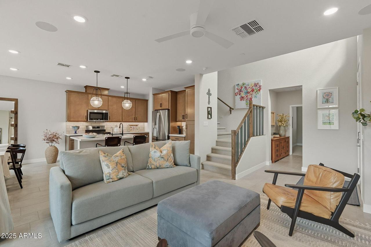 737 E Rojo Way #103, Gilbert, AZ 85297