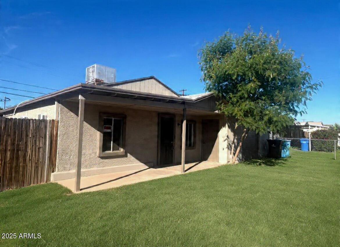 1642 N 38th Ave., Phoenix, AZ 85009