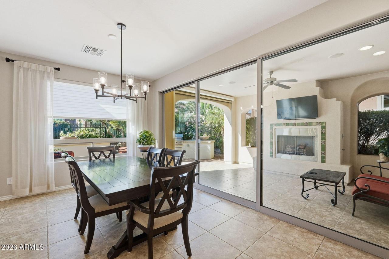 1609 E Hesperus Way, Queen Creek, AZ 85140