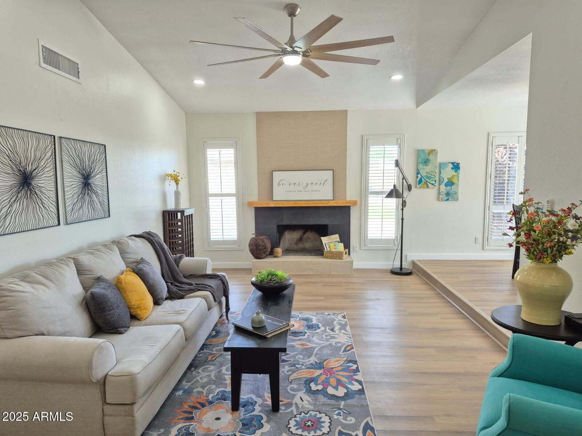 8109 N 40th Ave., Phoenix, AZ 85051