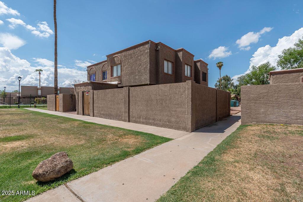 1463 N 53rd Dr., Phoenix, AZ 85043
