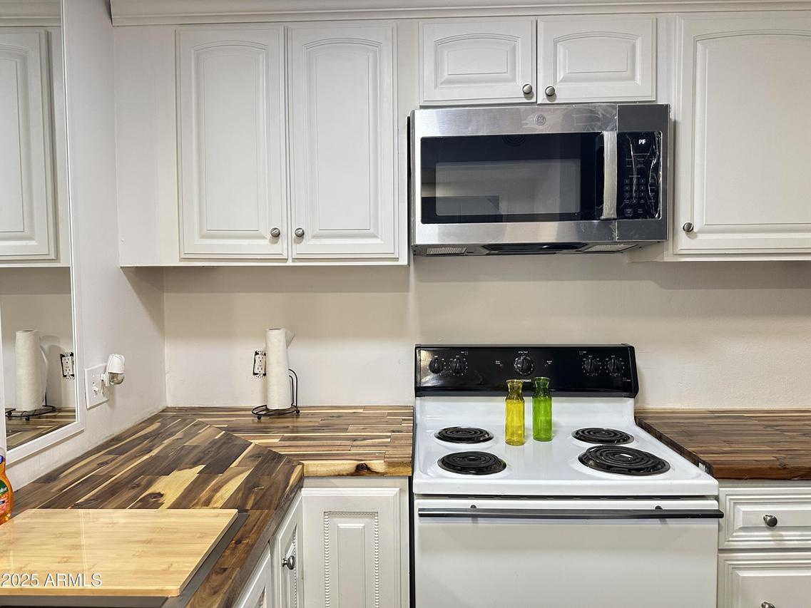 700 W University Dr. #122, Tempe, AZ 85281