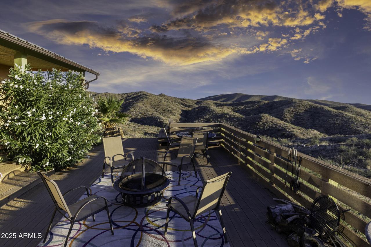 5975 W Aurora Hills Rd., Morristown, AZ 85342