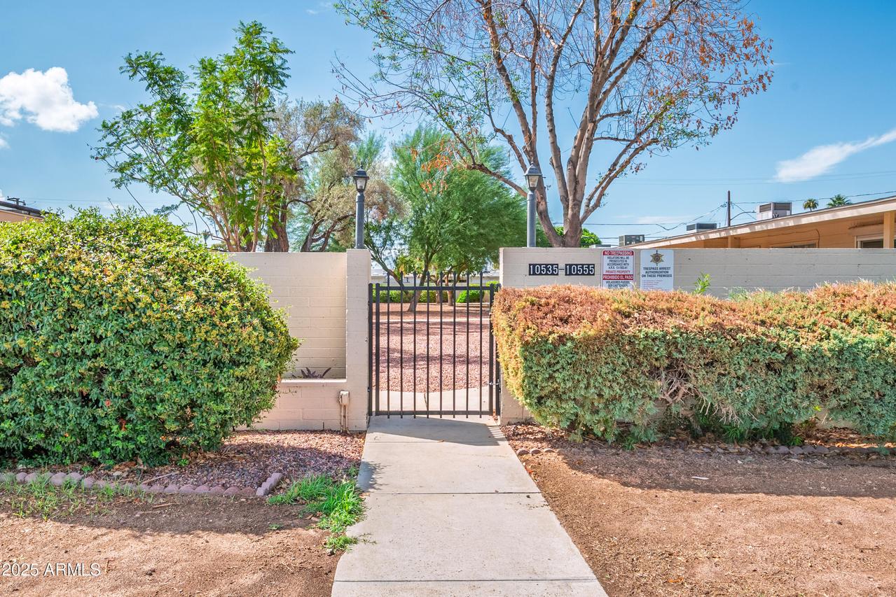 10541 W Coggins Dr., Sun City, AZ 85351