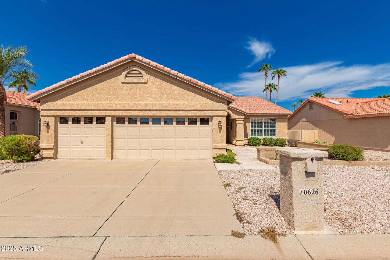10626 E Voax Dr., Sun Lakes, AZ 85248