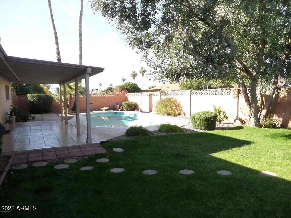 3414 W Gelding Dr., Phoenix, AZ 85053