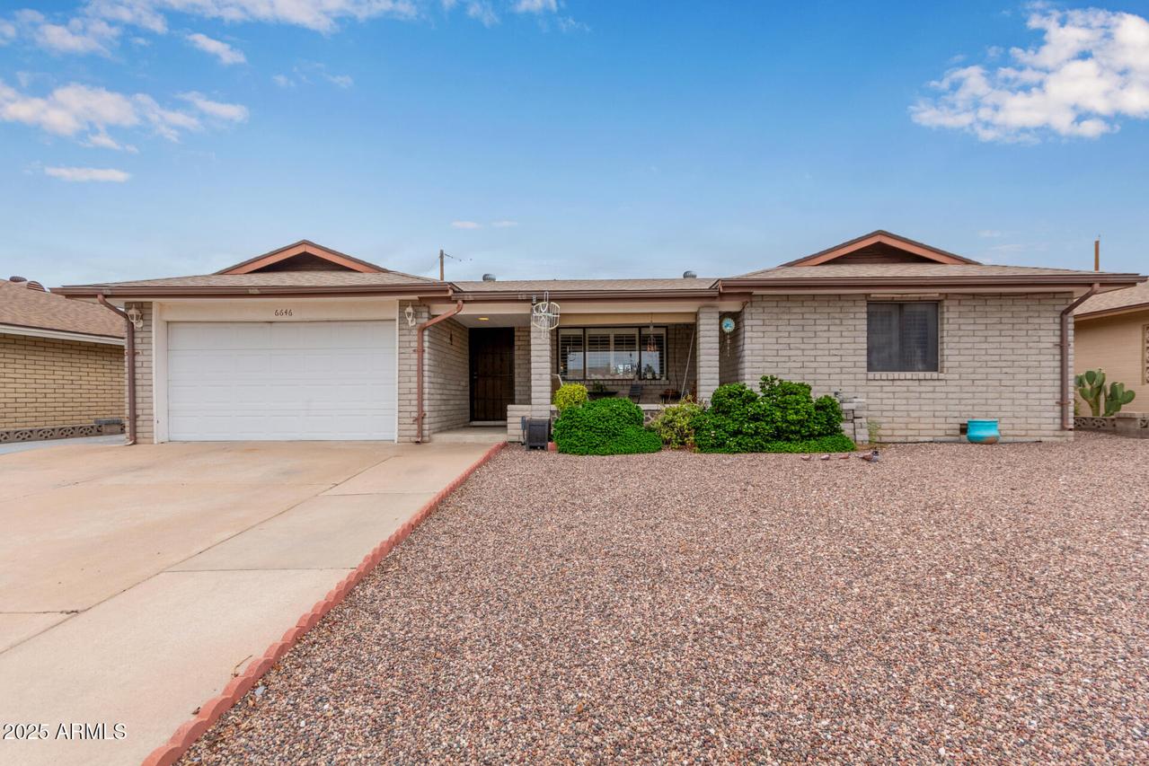 6646 E Dodge St., Mesa, AZ 85205