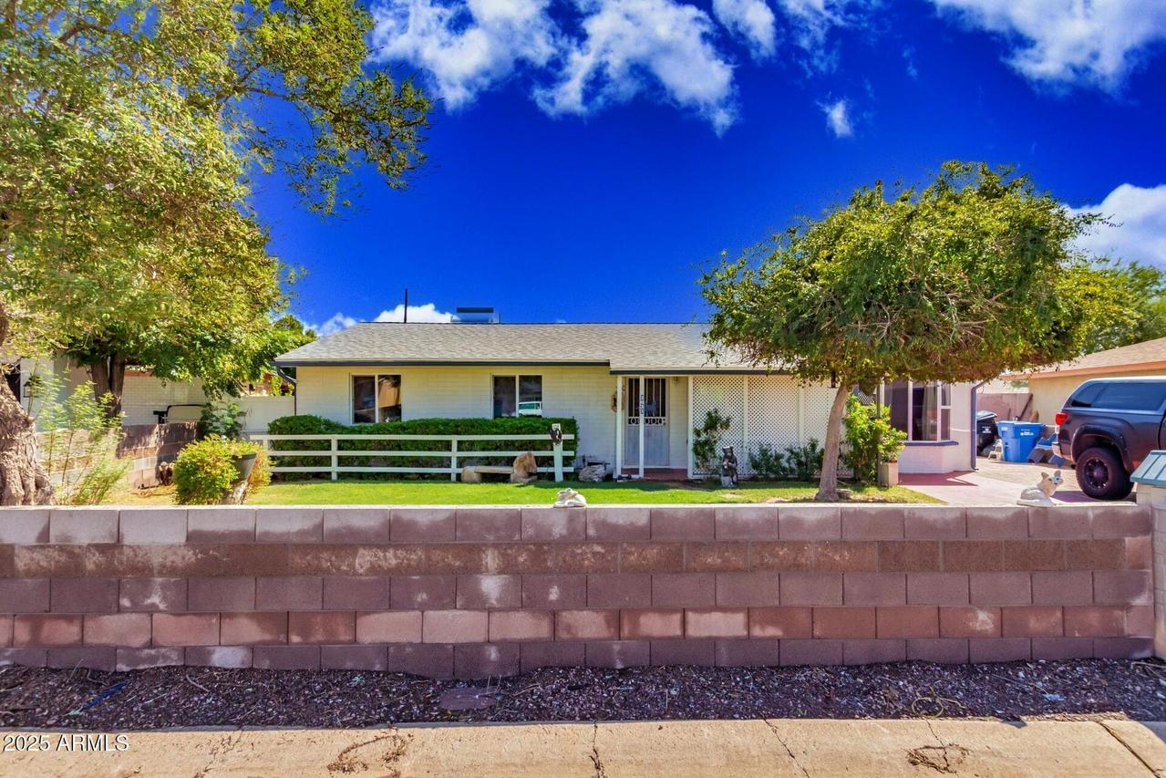 3635 W Lewis Ave., Phoenix, AZ 85009