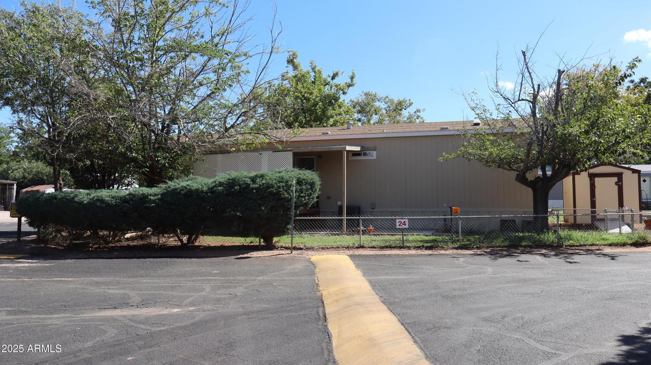 3300 E Fry Blvd. Blvd. #24, Sierra Vista, AZ 85635