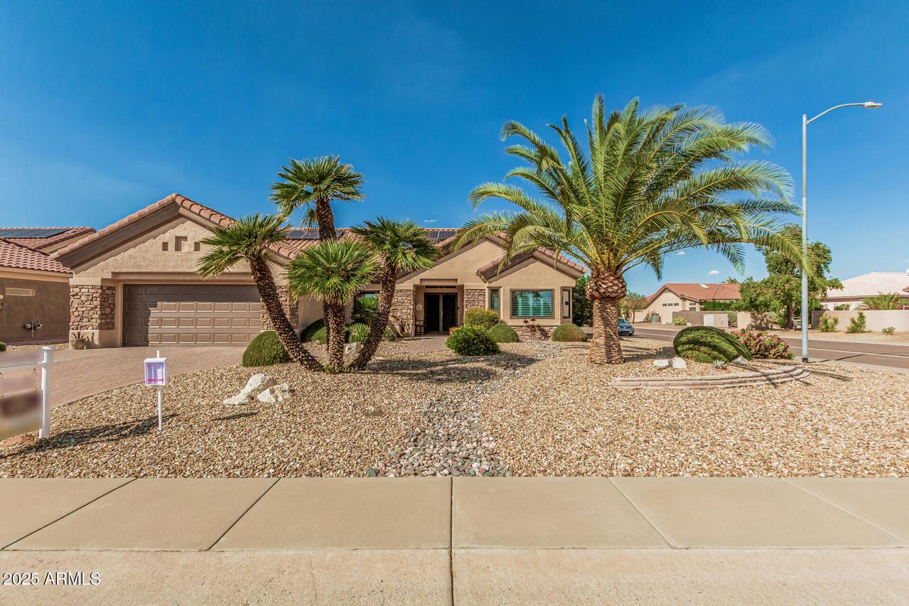 15704 W Heritage Dr., Sun City West, AZ 85375