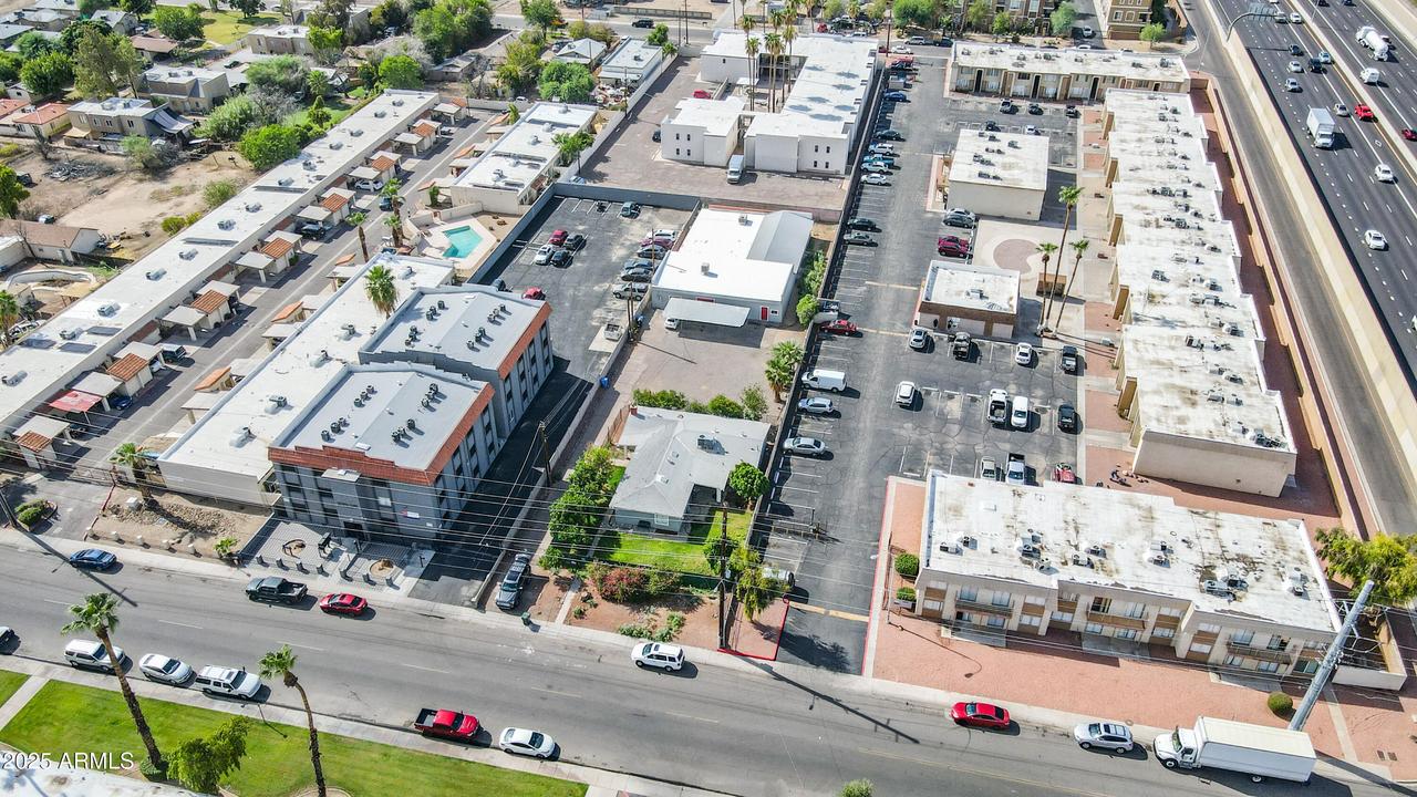 2423 W Campbell Ave., Phoenix, AZ 85015