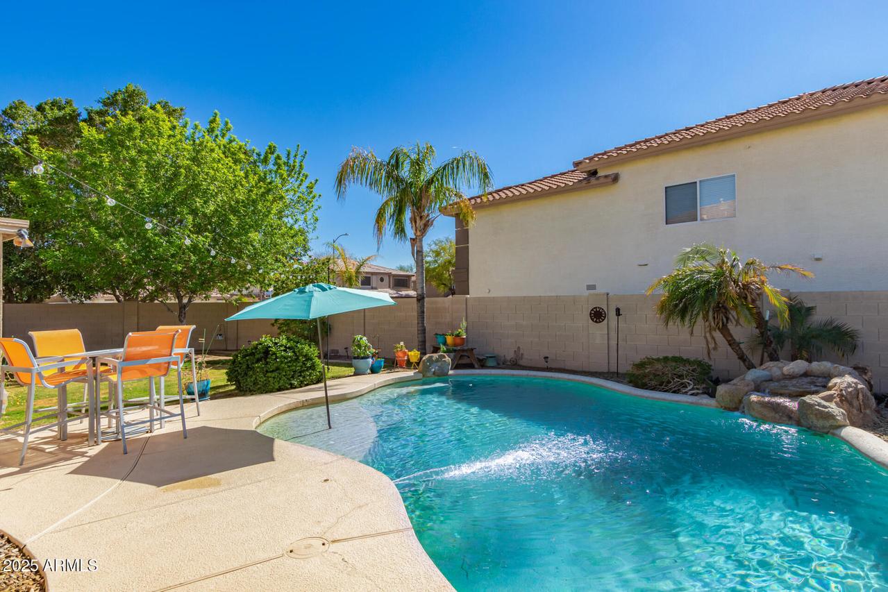 26066 N 72nd Ave., Peoria, AZ 85383