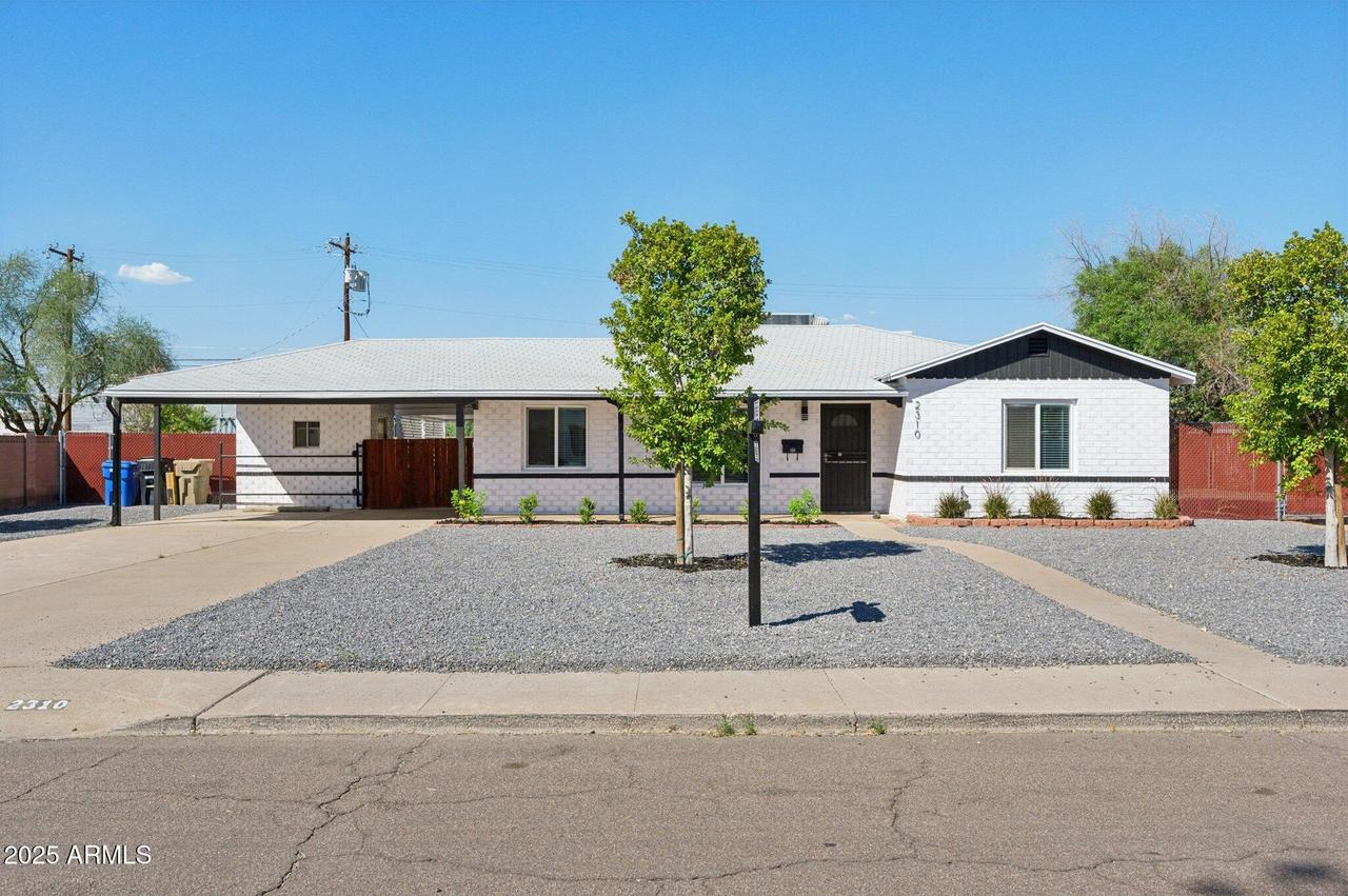 2310 E Amelia Ave., Phoenix, AZ 85016