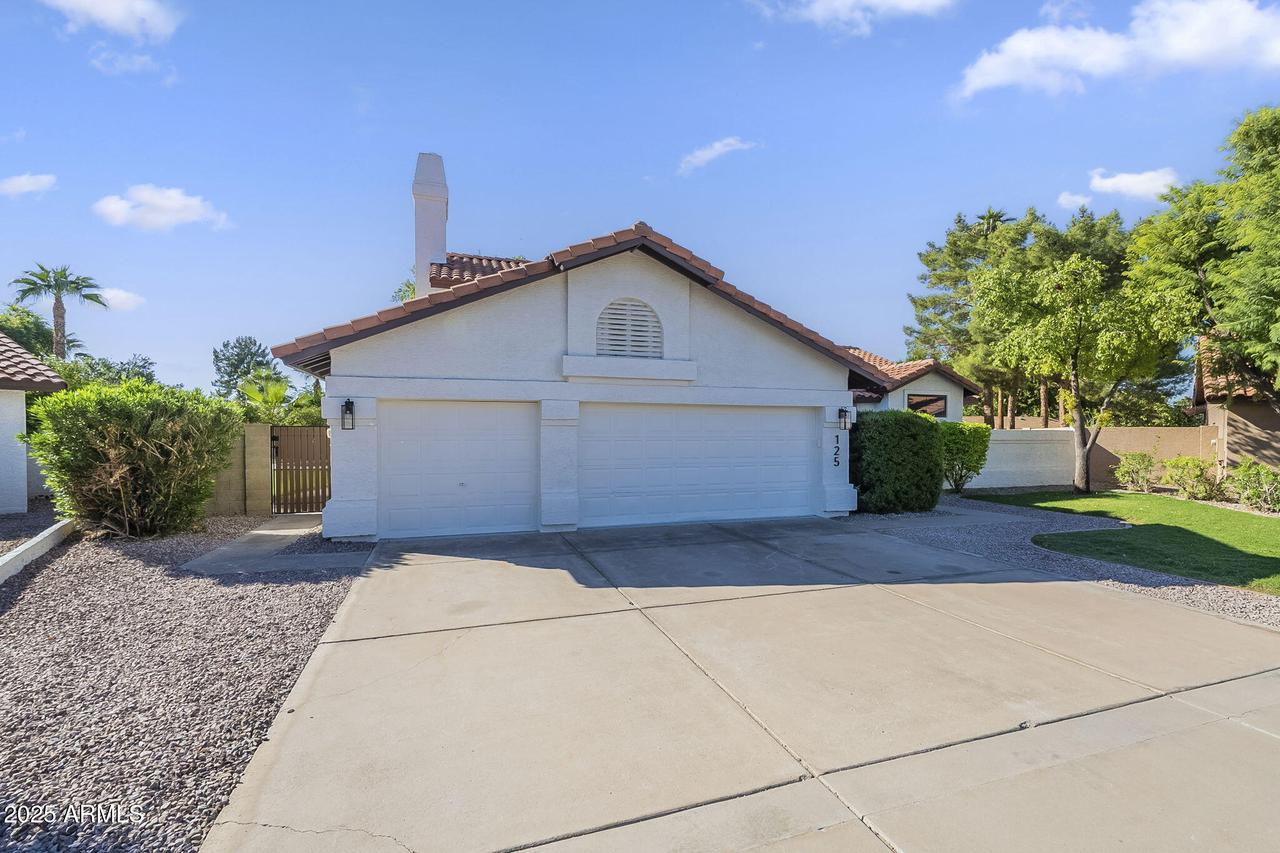 125 S Park Grove Ct., Gilbert, AZ 85296