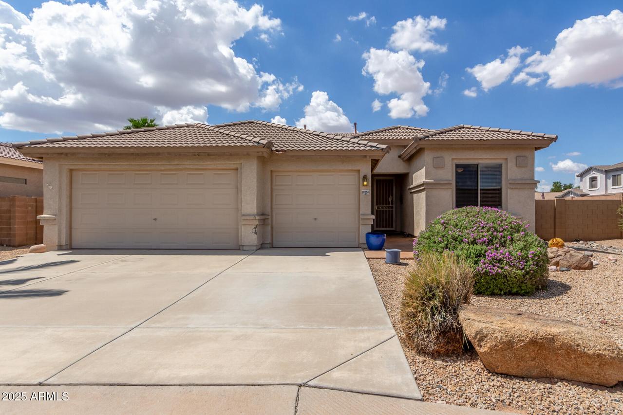 18250 N 167th Dr., Surprise, AZ 85374