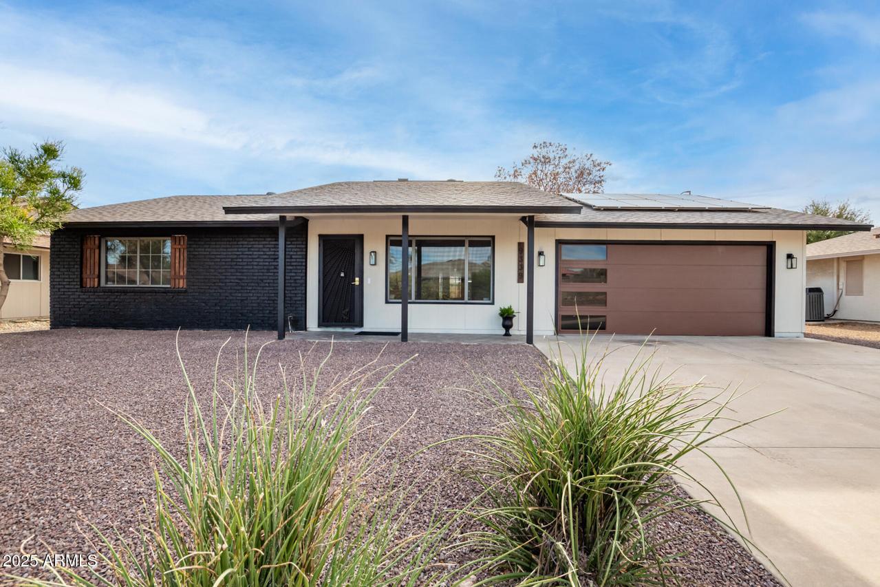 9339 W Spanish Moss Ln., Sun City, AZ 85373