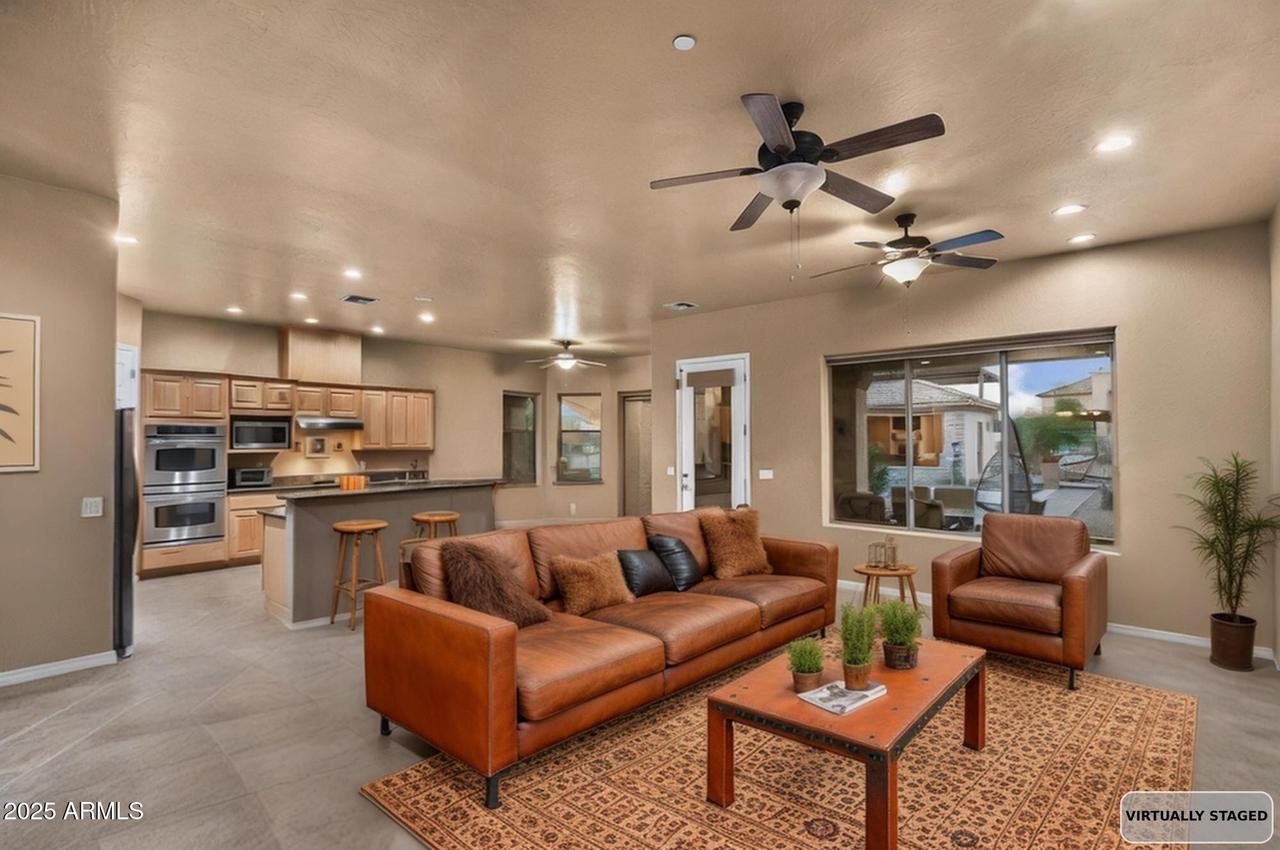 15576 W Dale Ln., Surprise, AZ 85387