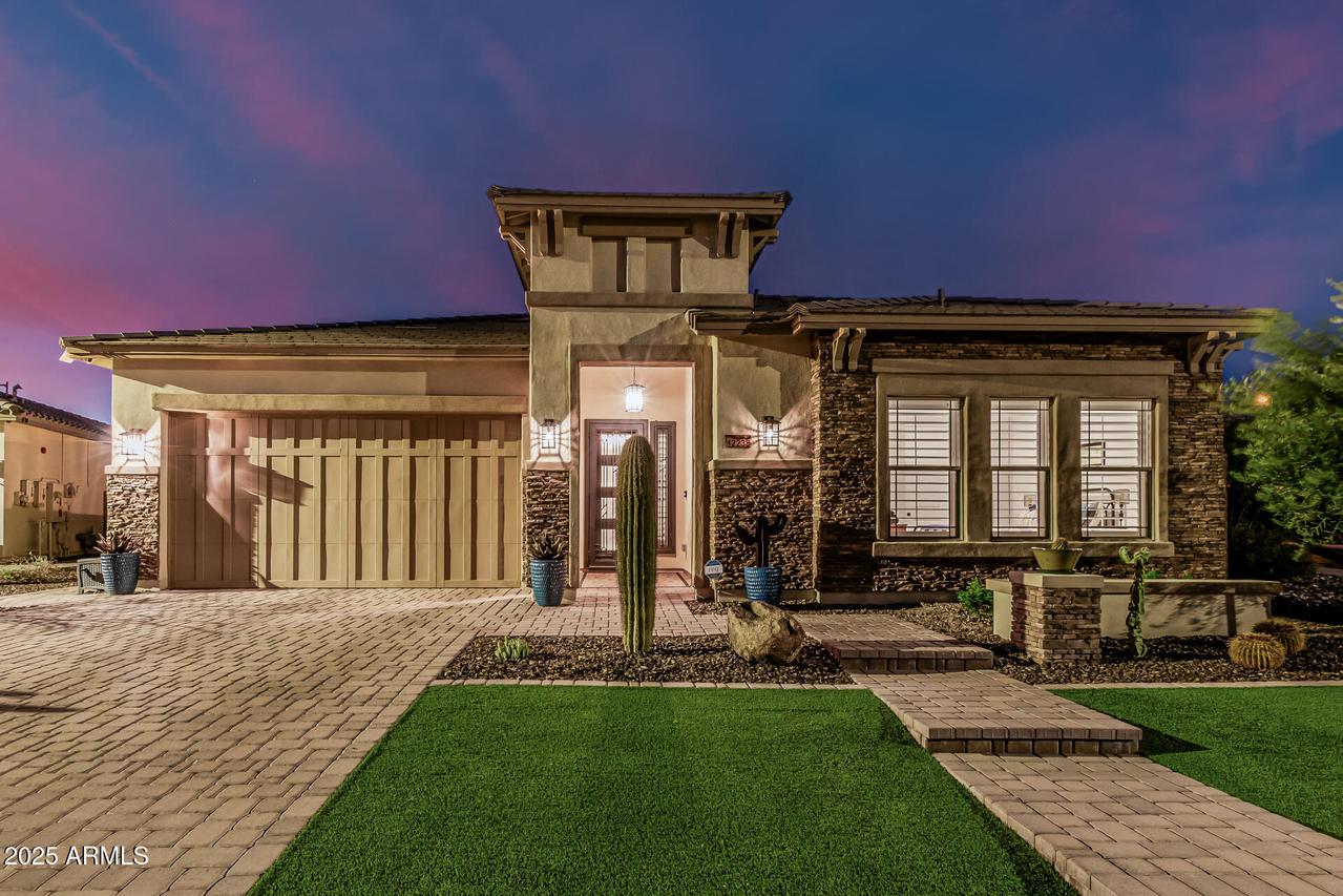 12238 W Creosote Dr., Peoria, AZ 85383