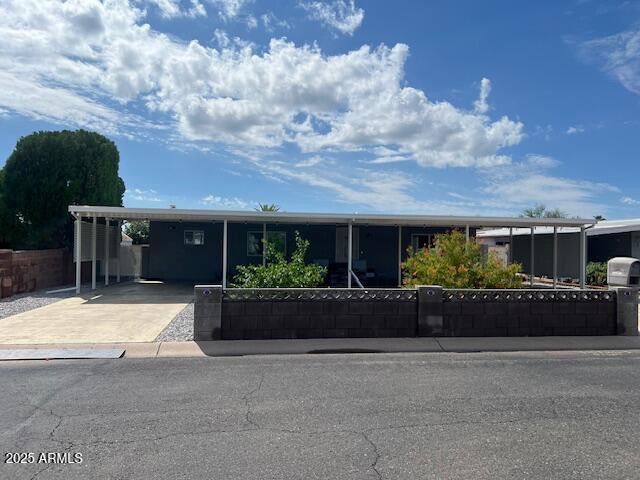 3449 E Kings Ave., Phoenix, AZ 85032